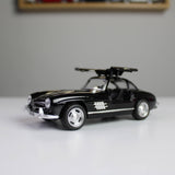 Mercedes Benz 300SL 1:32 Diecast Model