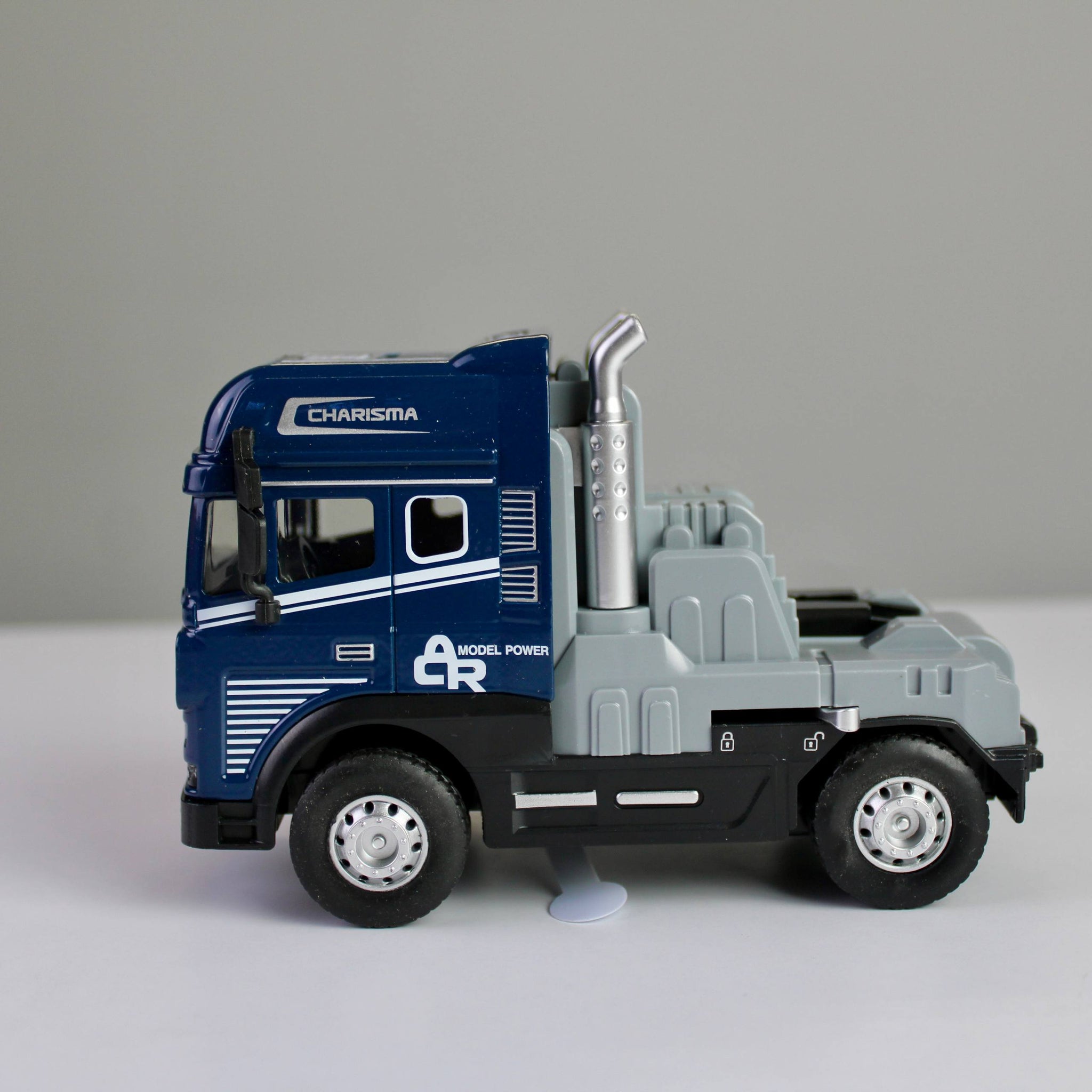Vardem Transport Truck Diecast Model – Light, Sound