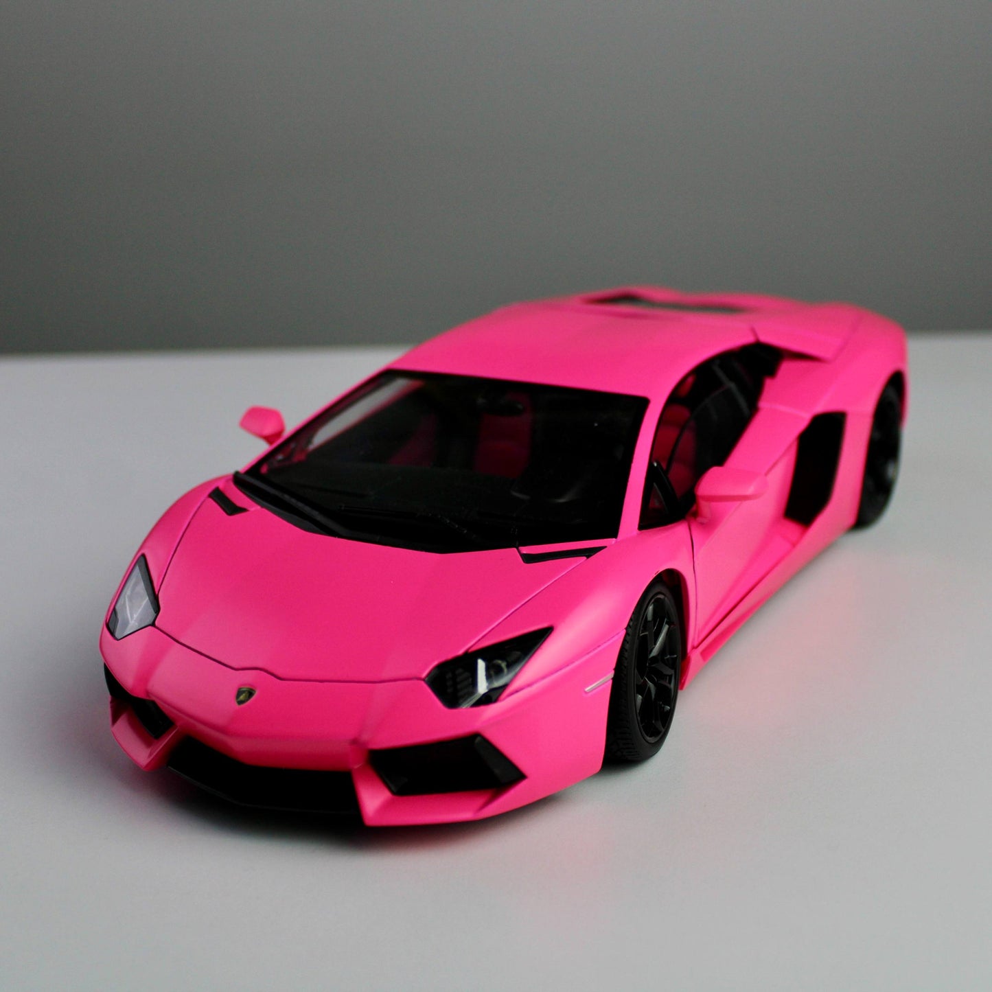 Welly Premium FX Lamborghini Aventador LP700-4 1:18 نموذج سيارة مصبوب