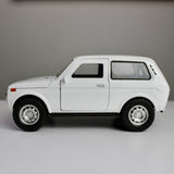 Lada Niva 1:18 Die-Cast Model SUV