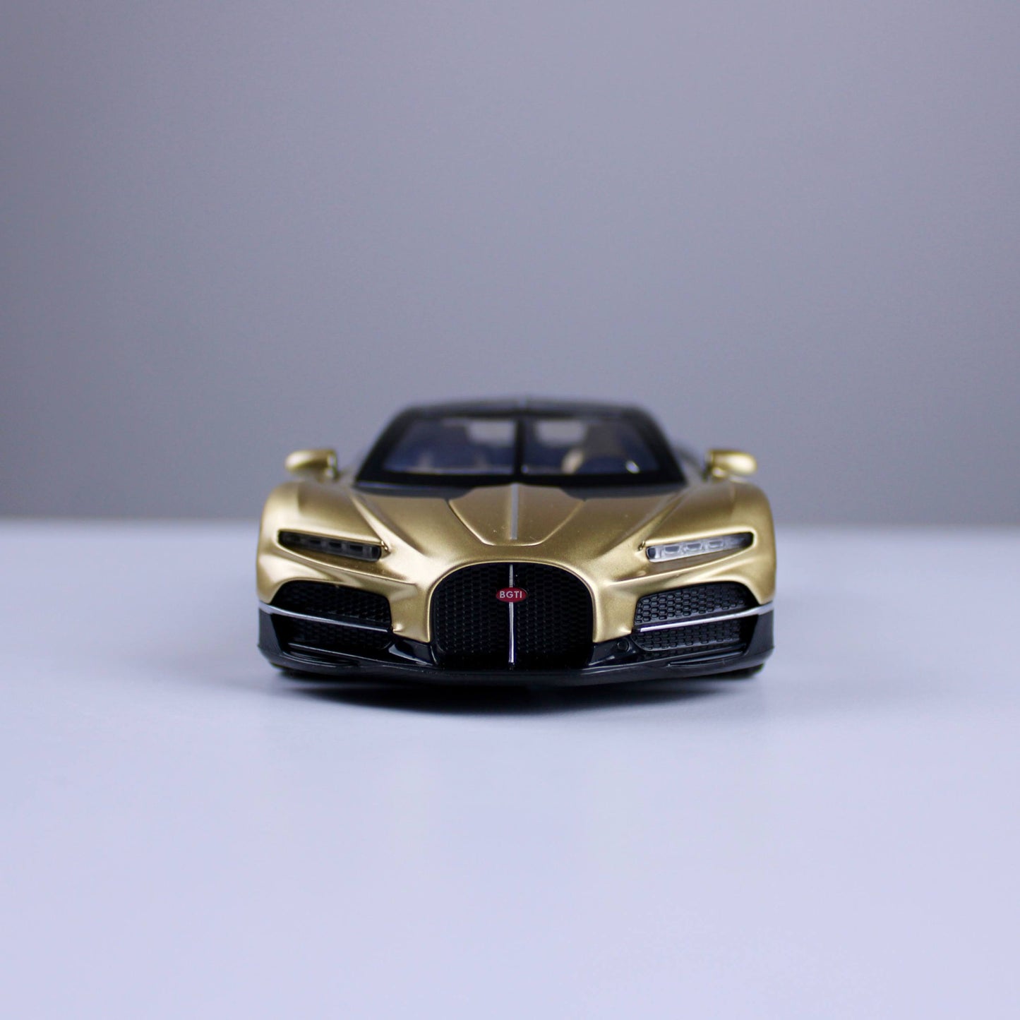 مجسم سيارة بوجاتي توربيون