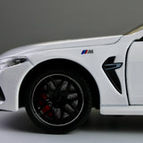 BMW M8 Competition 1:24 Diecast – Light & Sound
