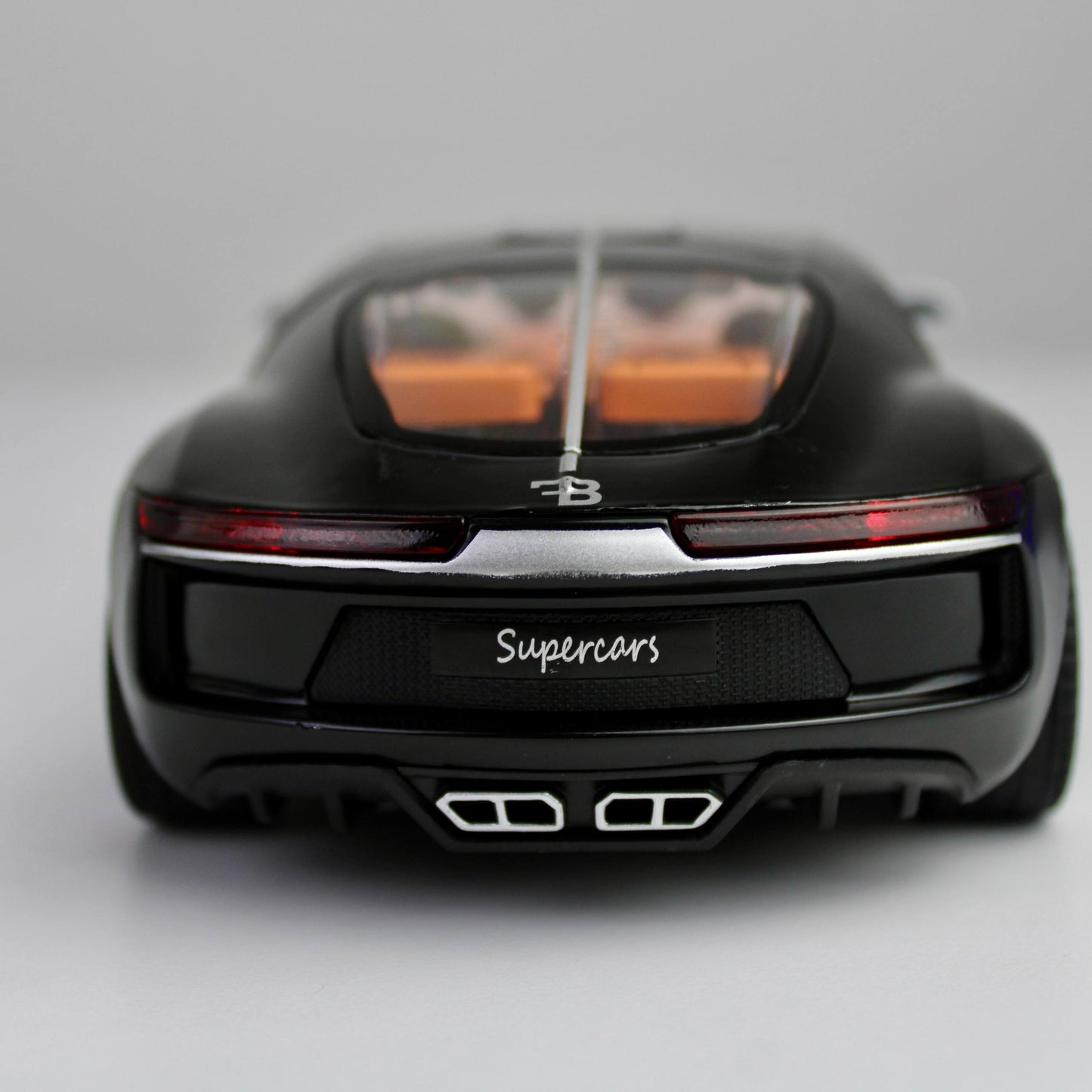 BUGATTI ATLANTIC – 1:24 Scale Die-Cast Model