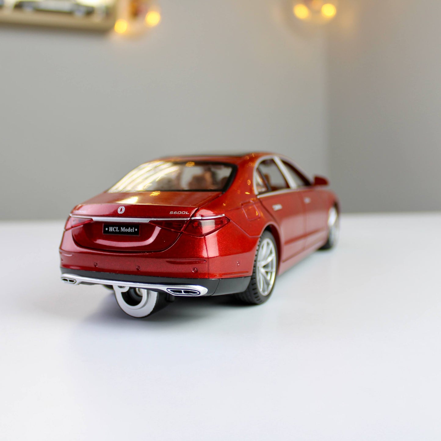 R/C Mercedes S-Class Diecast Model – 1:22 Scale