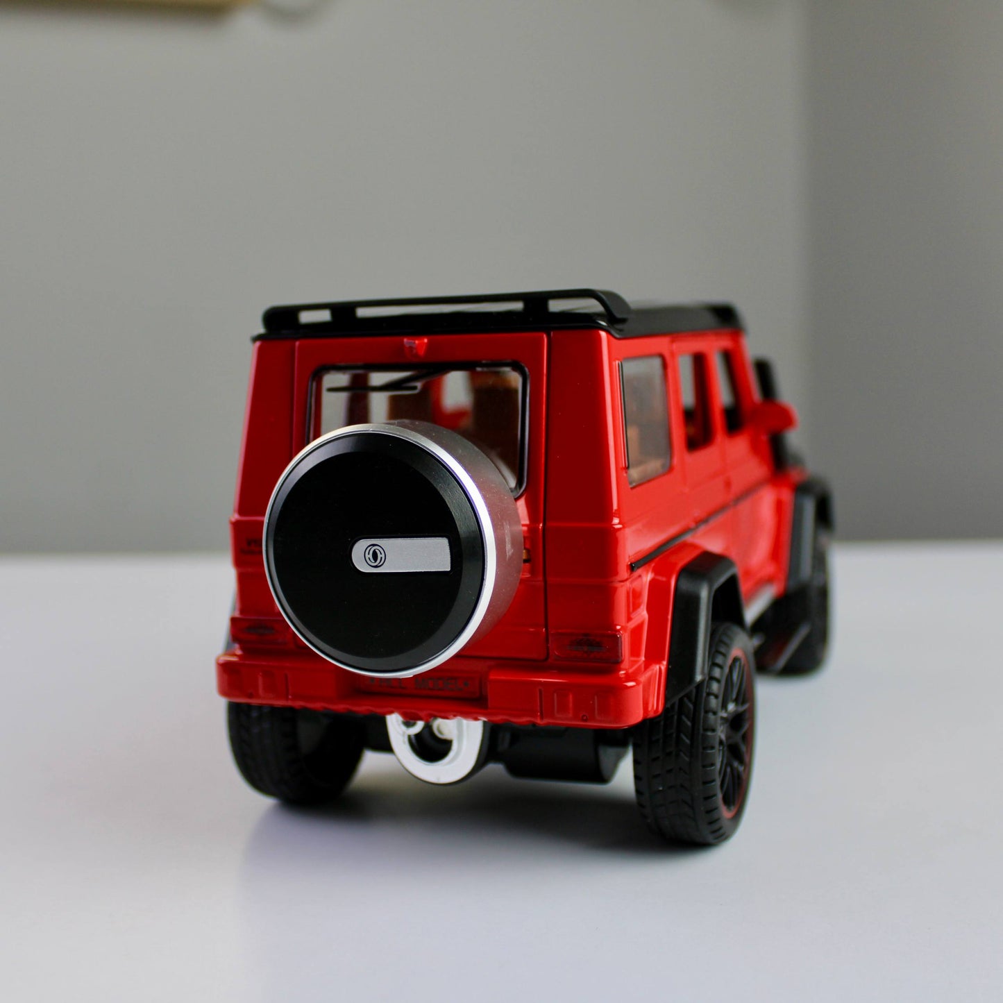 مجسم مرسيدس G-Class بالريموت كنترول – مقاس 1:22