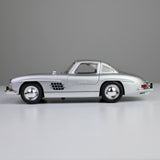 Mercedes-Benz 300 SL Die-Cast Model – Opening Doors, Lights & Sounds