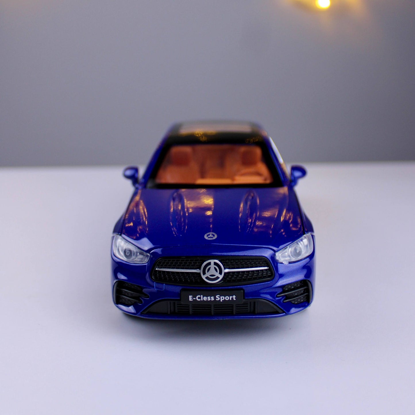 Mercedes-Benz E-Class Sport  – 1:24 Scale