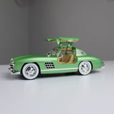 Mercedes-Benz 300SL Diecast Model – 1:24 Scale