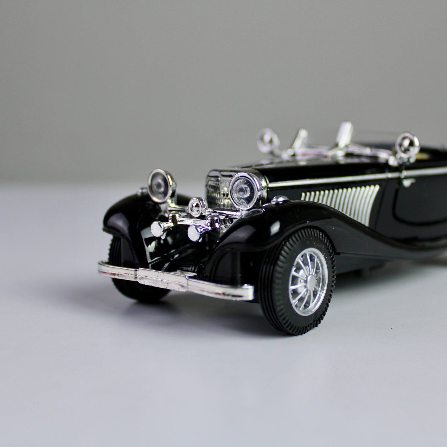 Mercedes 500K Classic 1:28