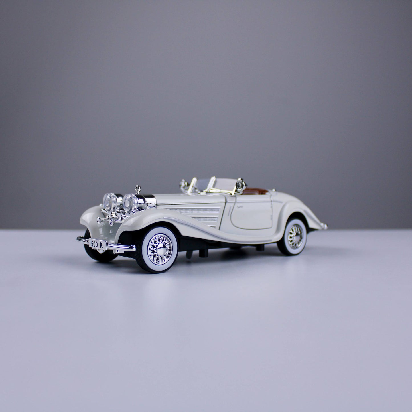 Mercedes-Benz 500K 1933 Die-Cast Model Car