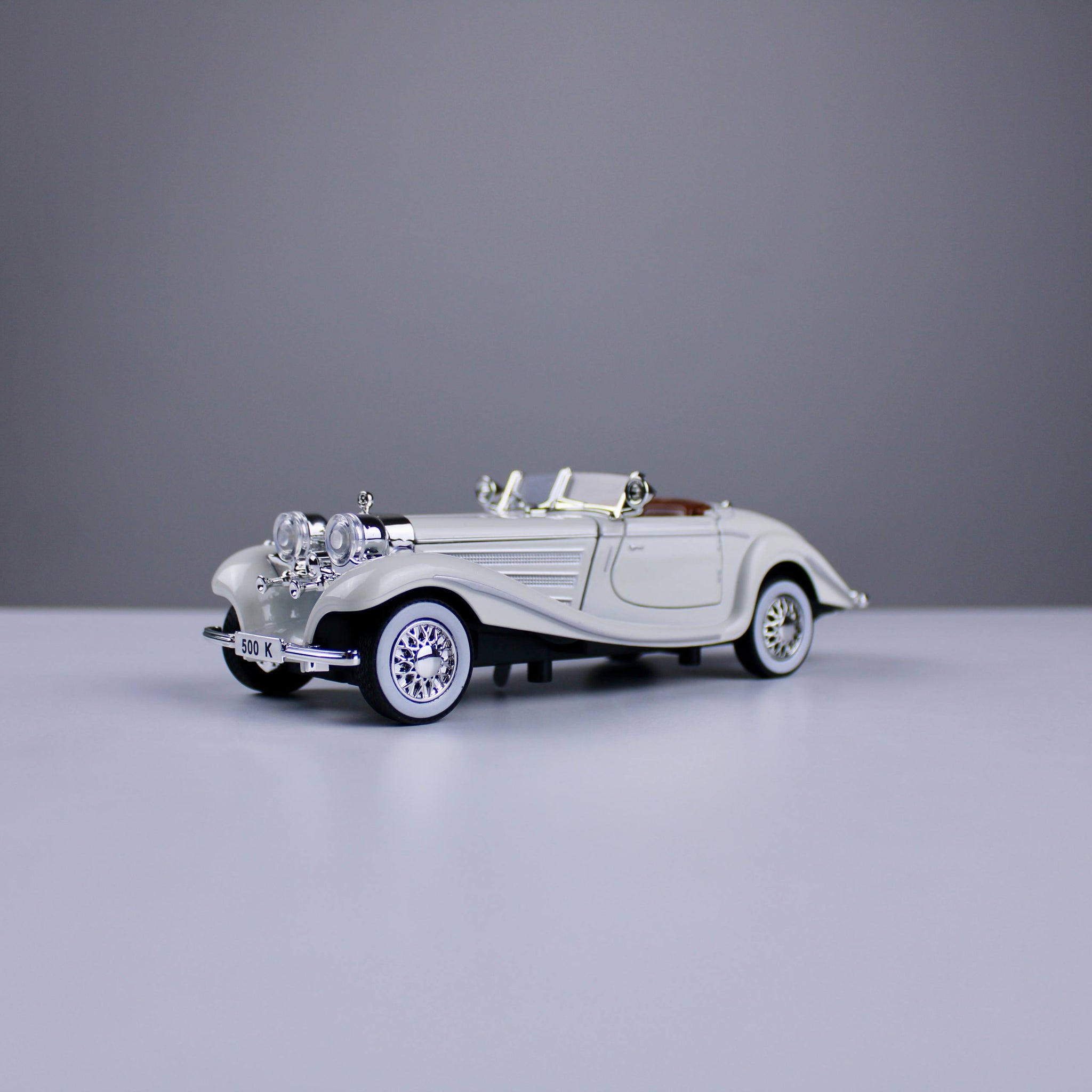 Mercedes-Benz 500K 1933 Die-Cast Model Car