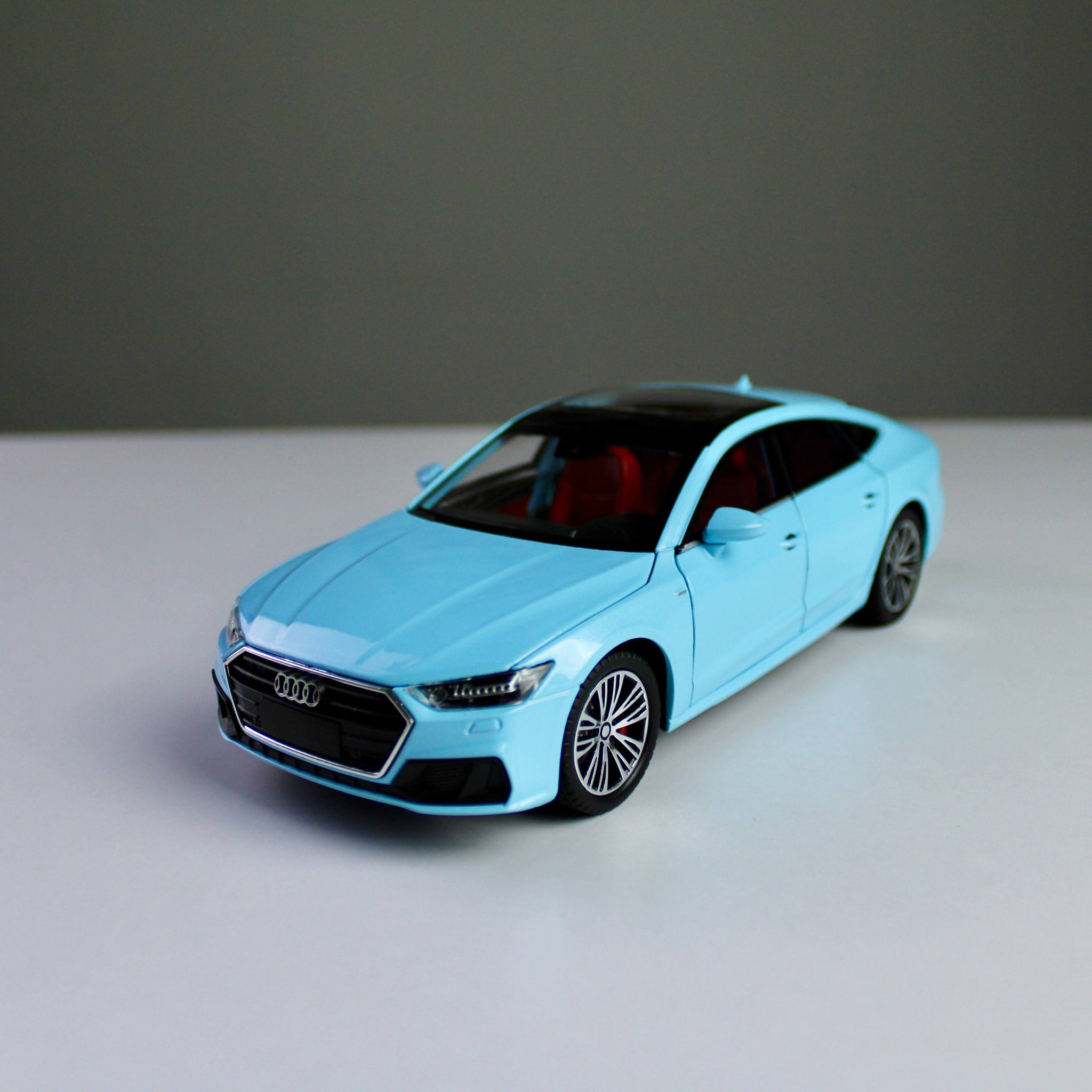 Audi A7 1:24 Die-Cast Model Car