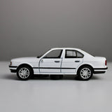 BMW 535i (E34) Diecast Model 1:38