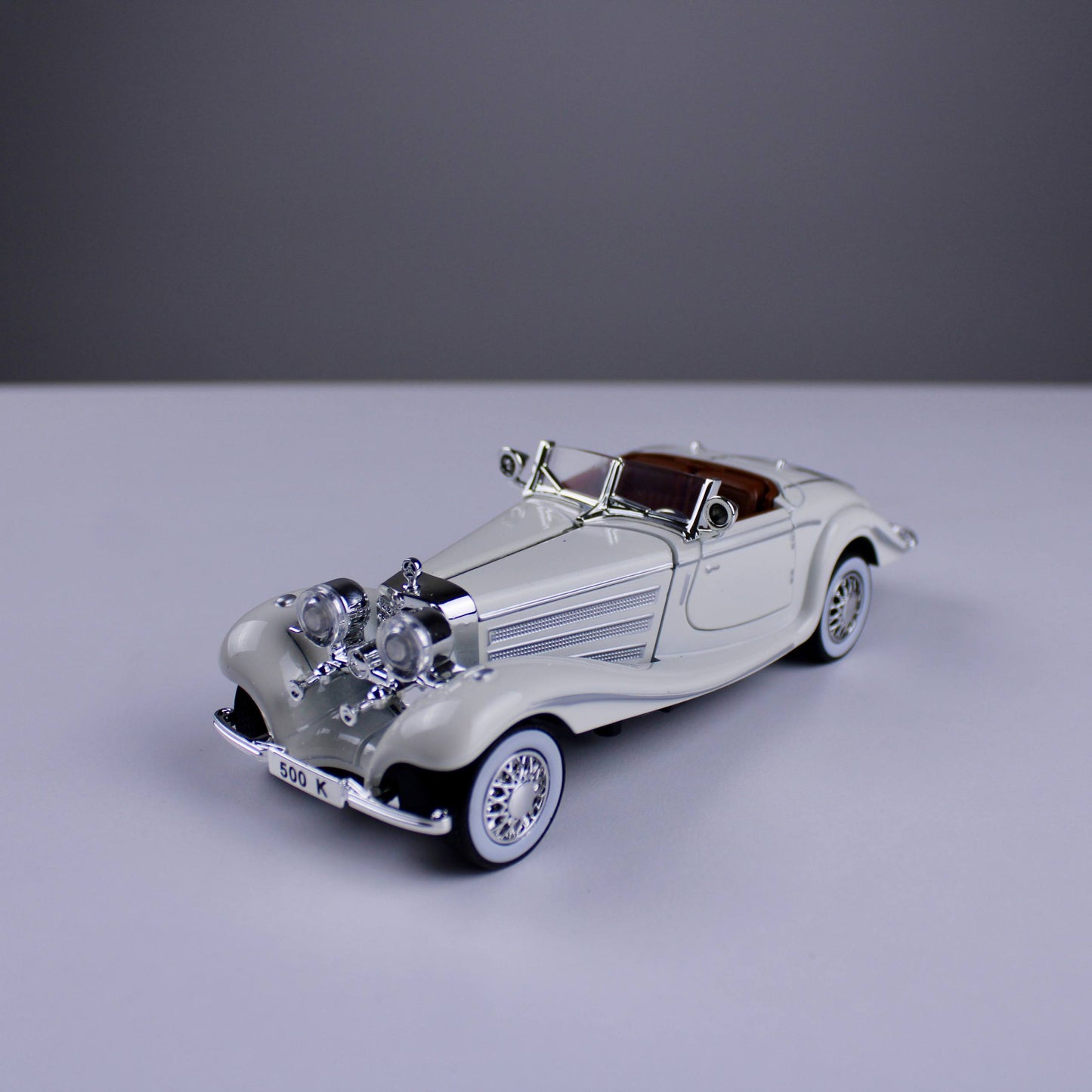 Mercedes-Benz 500K 1933 Die-Cast Model Car