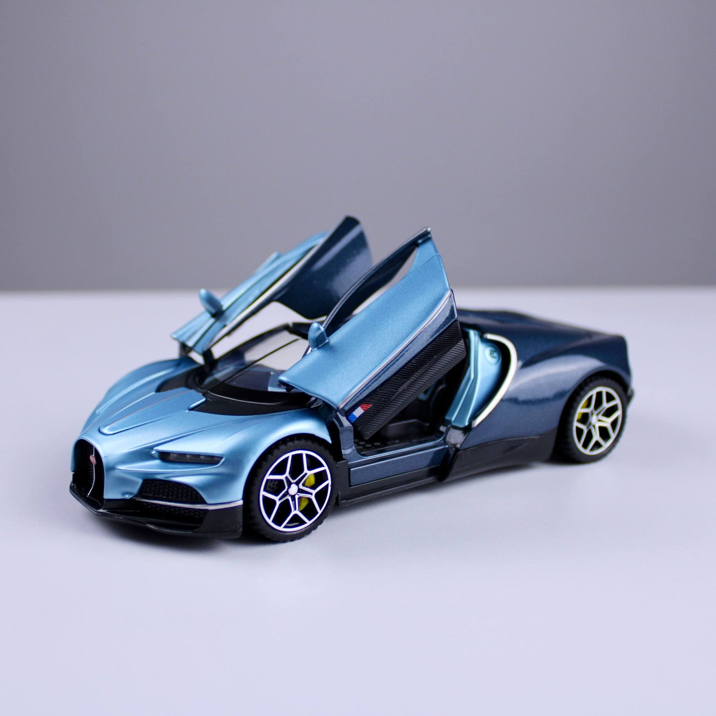 مجسم سيارة بوجاتي توربيون