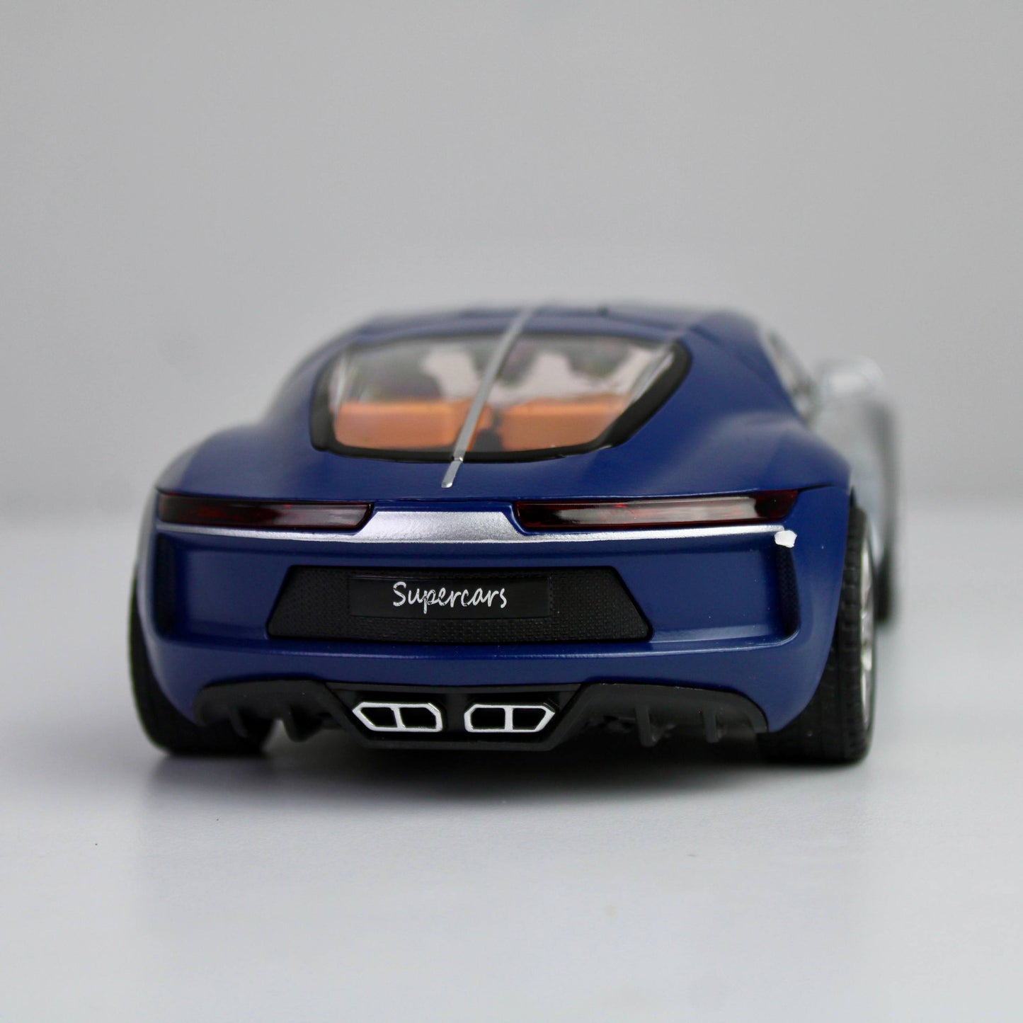 BUGATTI ATLANTIC – 1:24 Scale Die-Cast Model