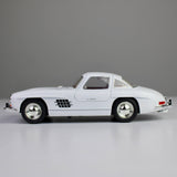 Mercedes-Benz 300 SL Die-Cast Model – Opening Doors, Lights & Sounds