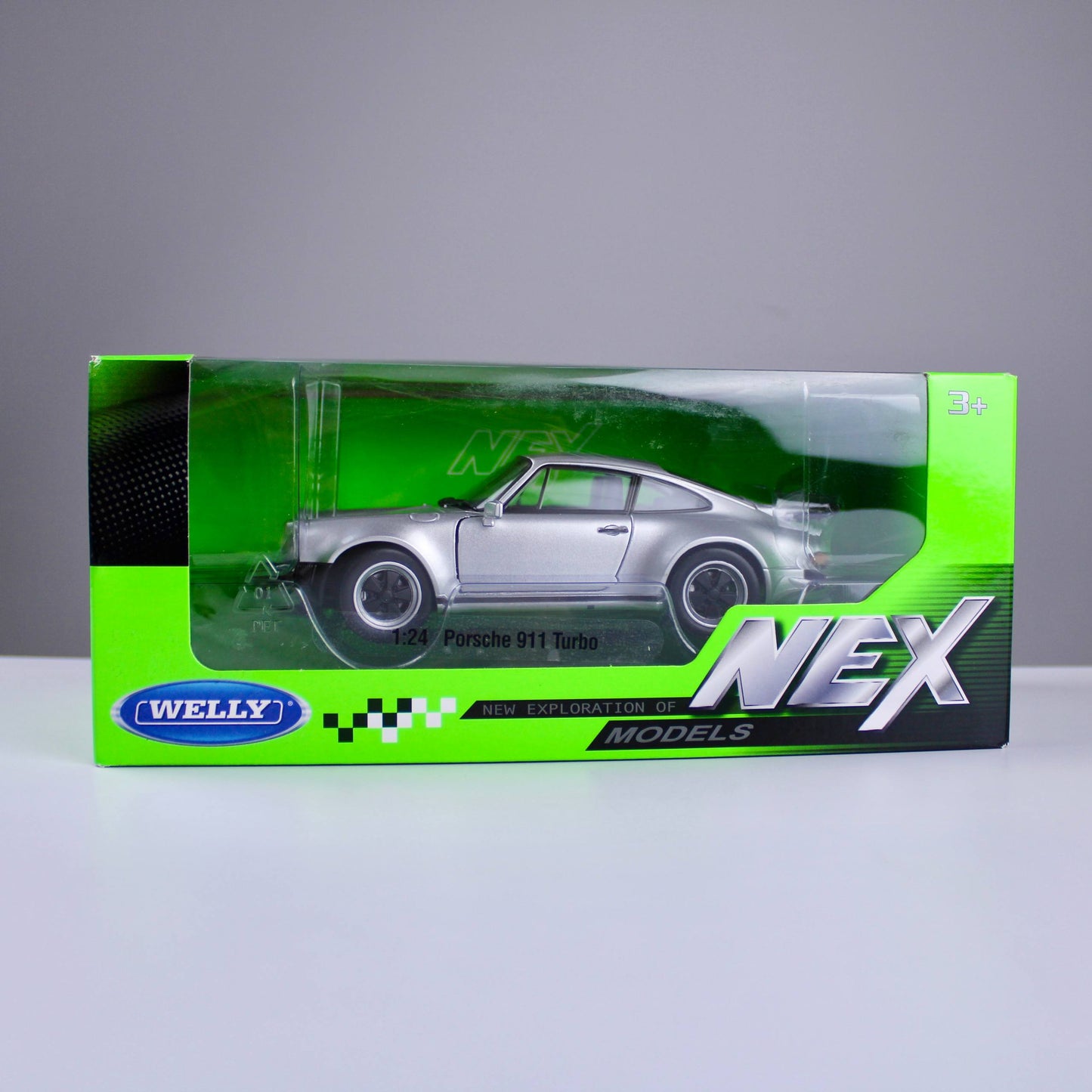 Porsche 911 Turbo Die-Cast Model – Silver