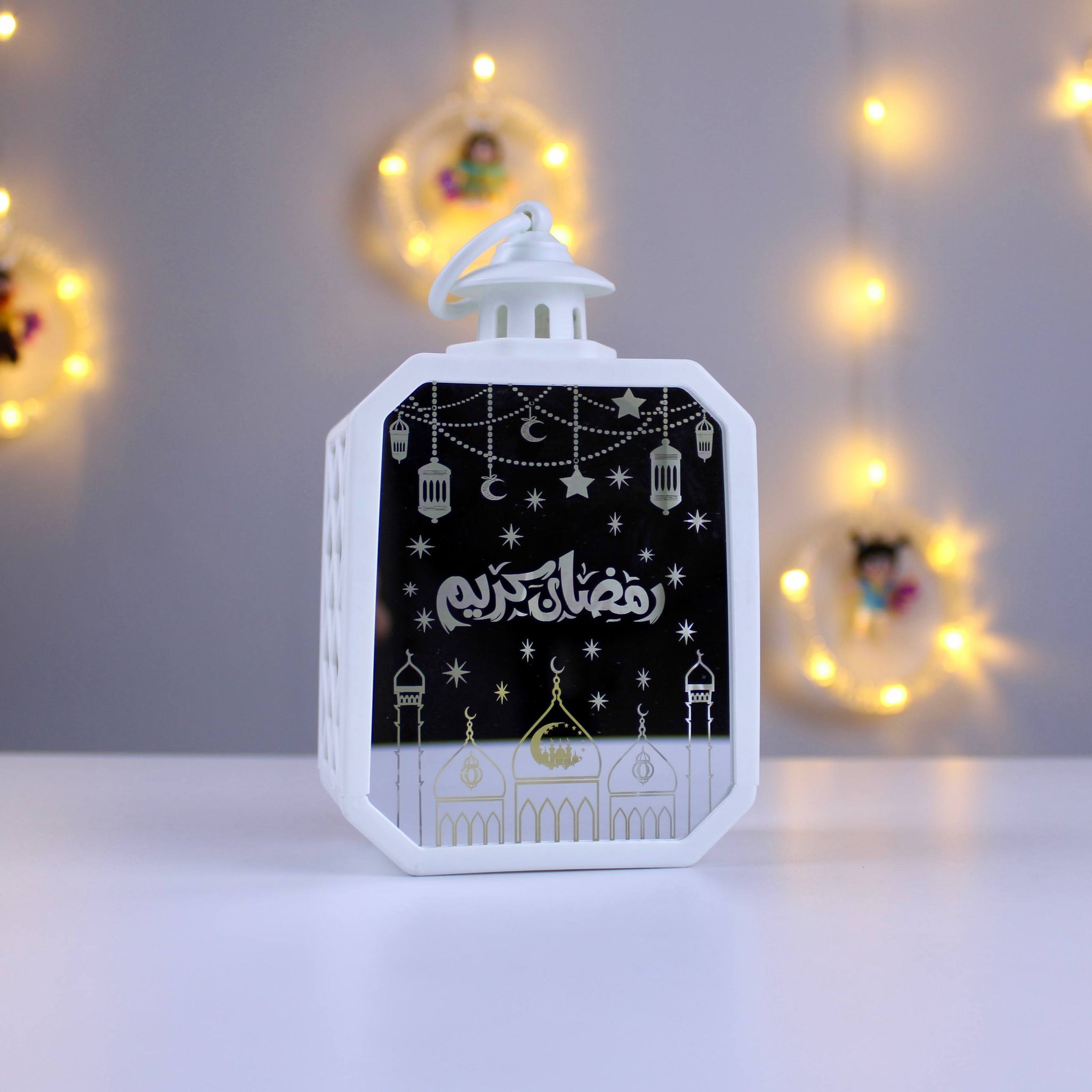 Elegant Ramadan Acrylic Lantern – “Ramadan Kareem”