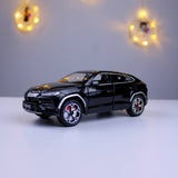 Lamborghini Urus Die-Cast Model Car – 1:24 Scale