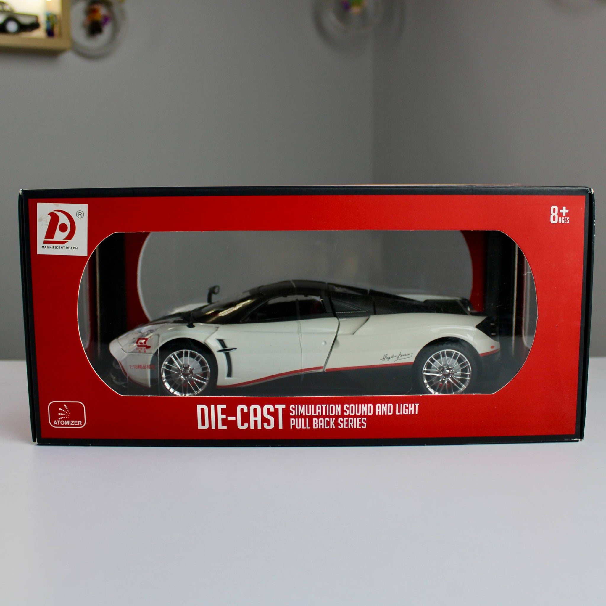Pagani Huayra Diecast Model – 1:18 Scale (Magnificent Reach)