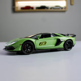 Lamborghini Aventador SVJ 1:24 Die-Cast Model Car