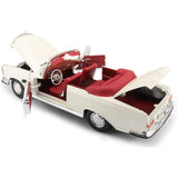 Maisto Mercedes-Benz 280 SE Cabriolet 1967 1:18 Die-Cast Model