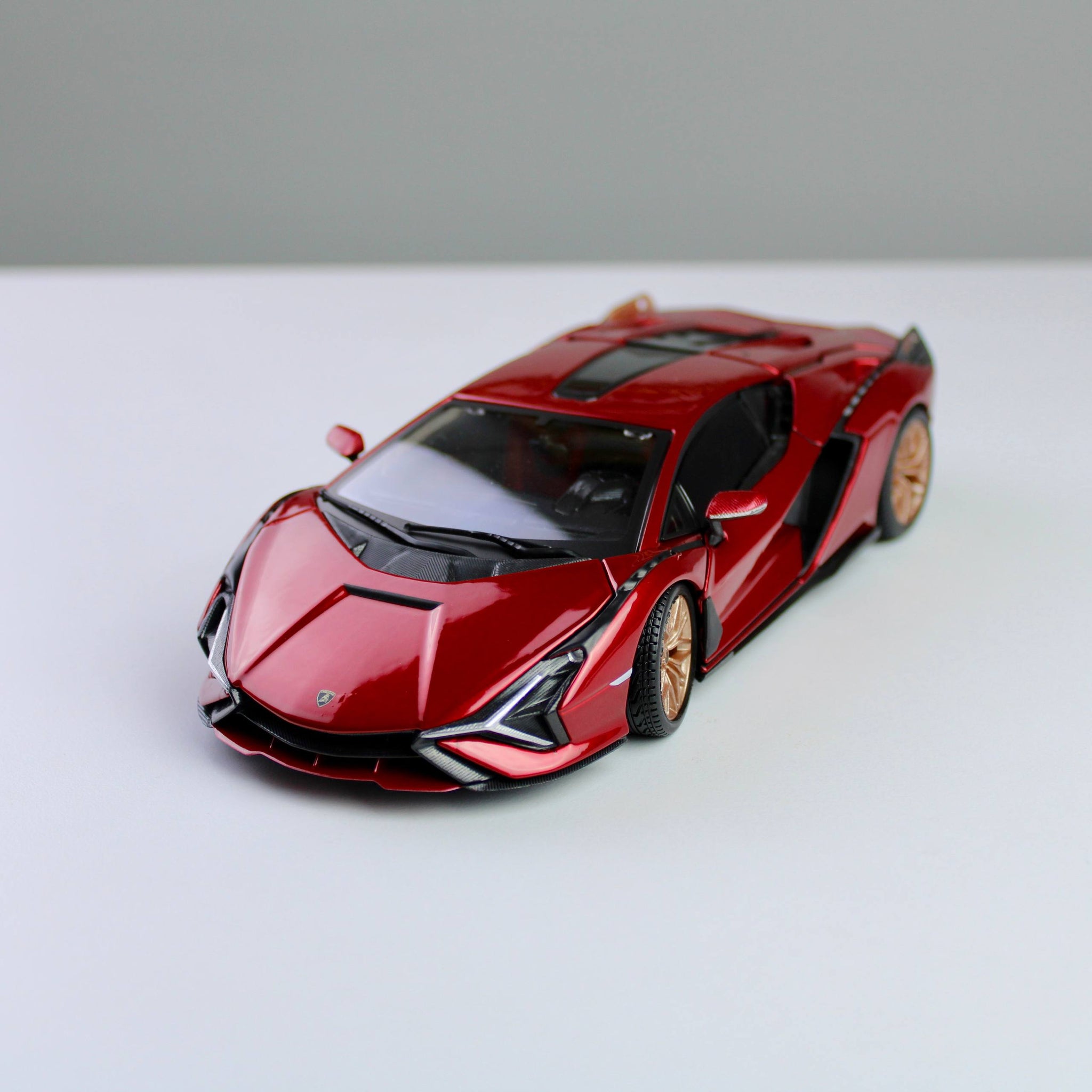 Bburago Lamborghini Sián FKP 37 1:24 Die-Cast Model Car