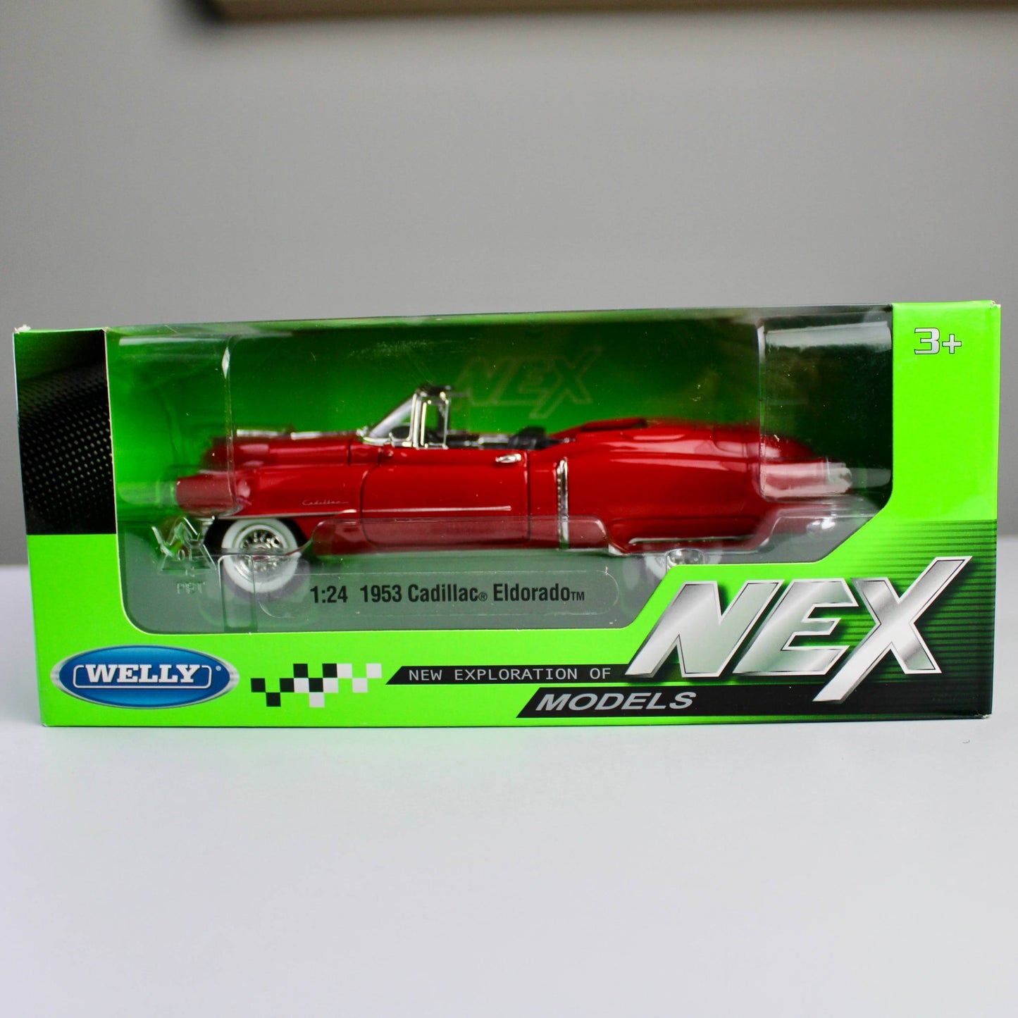 Welly Cadillac Eldorado 1953 1:24 Die-Cast Model Car