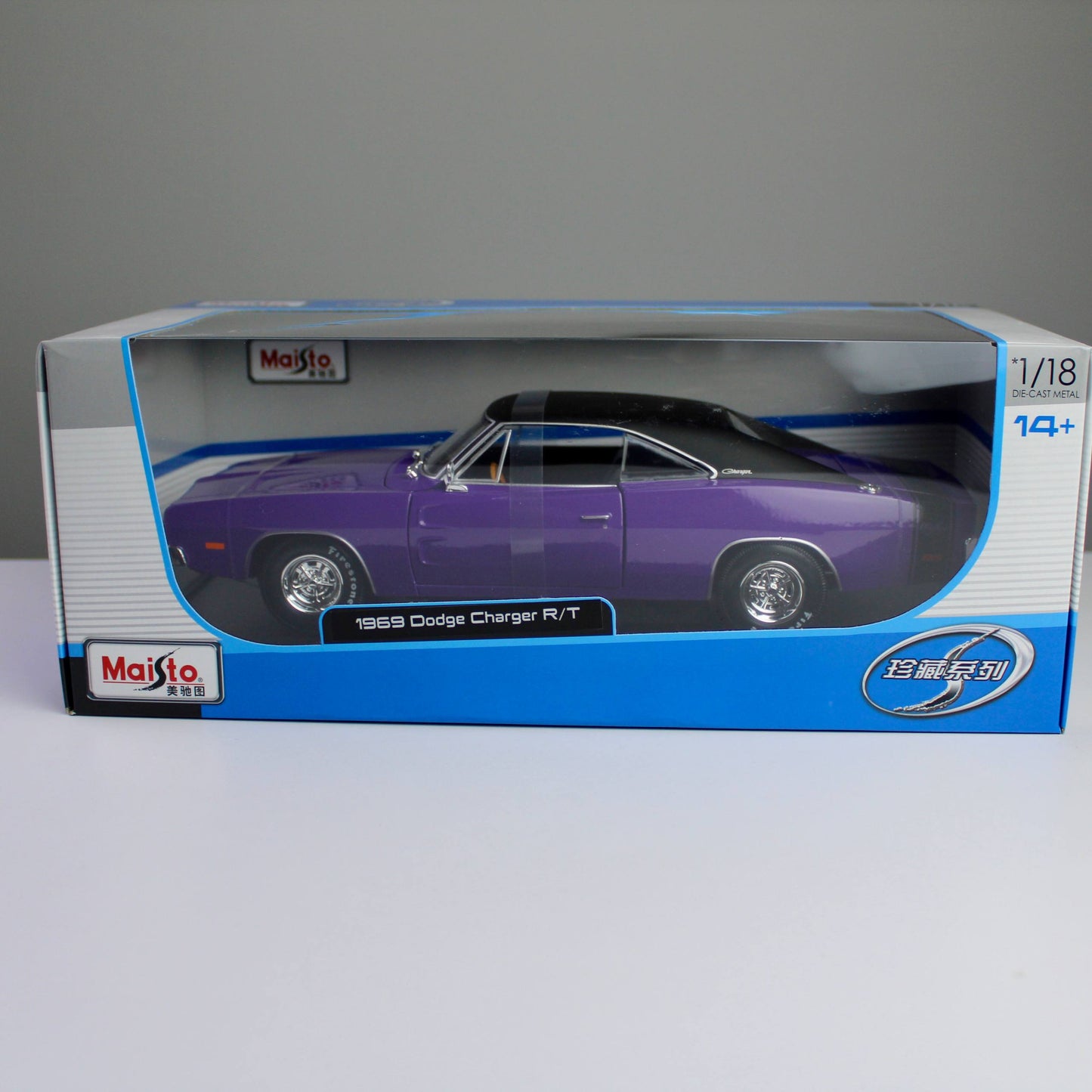 Maisto Dodge Charger R/T 1969 1:18 Die-Cast Model Car