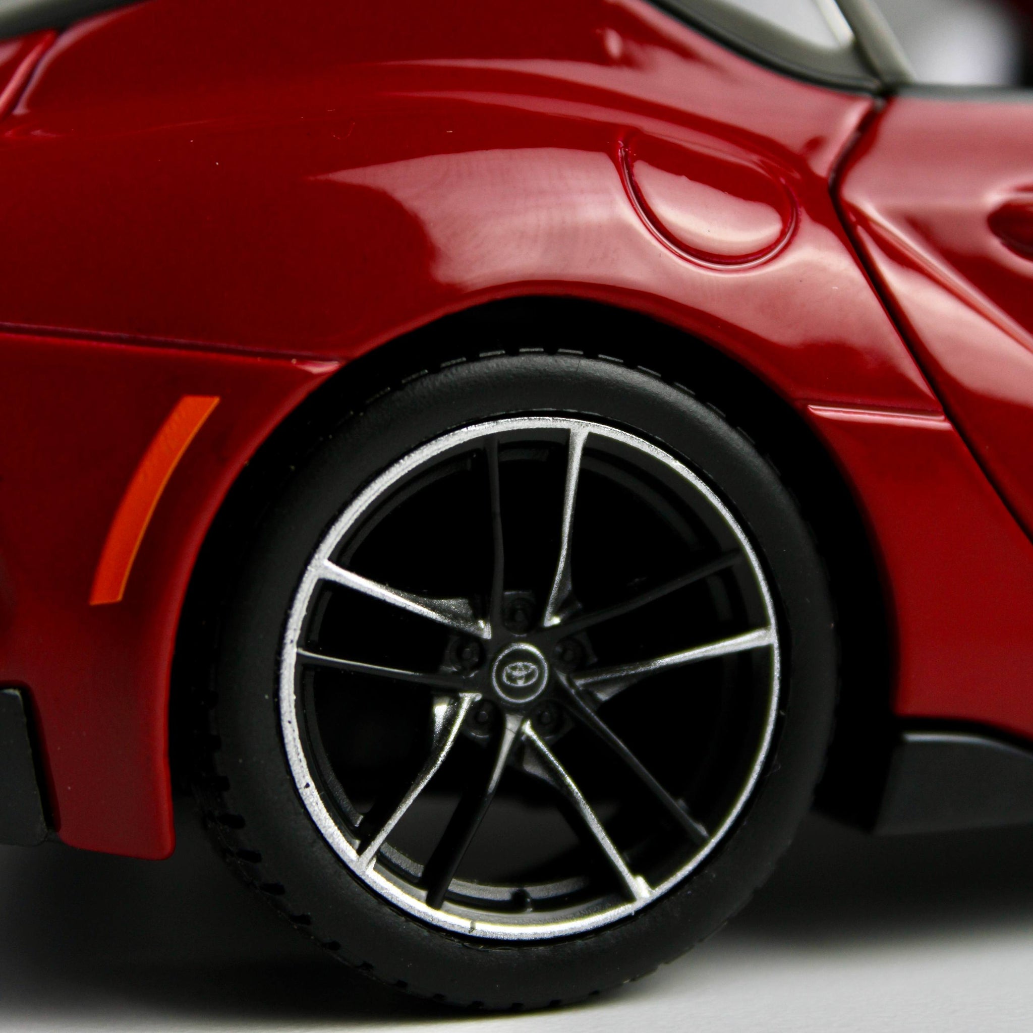 Maisto Toyota GR Supra 2022 سيارة موديل مصبوب 1:24 - إصدار خاص