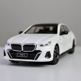 BMW 530Li 1:24 Die-Cast Model Car