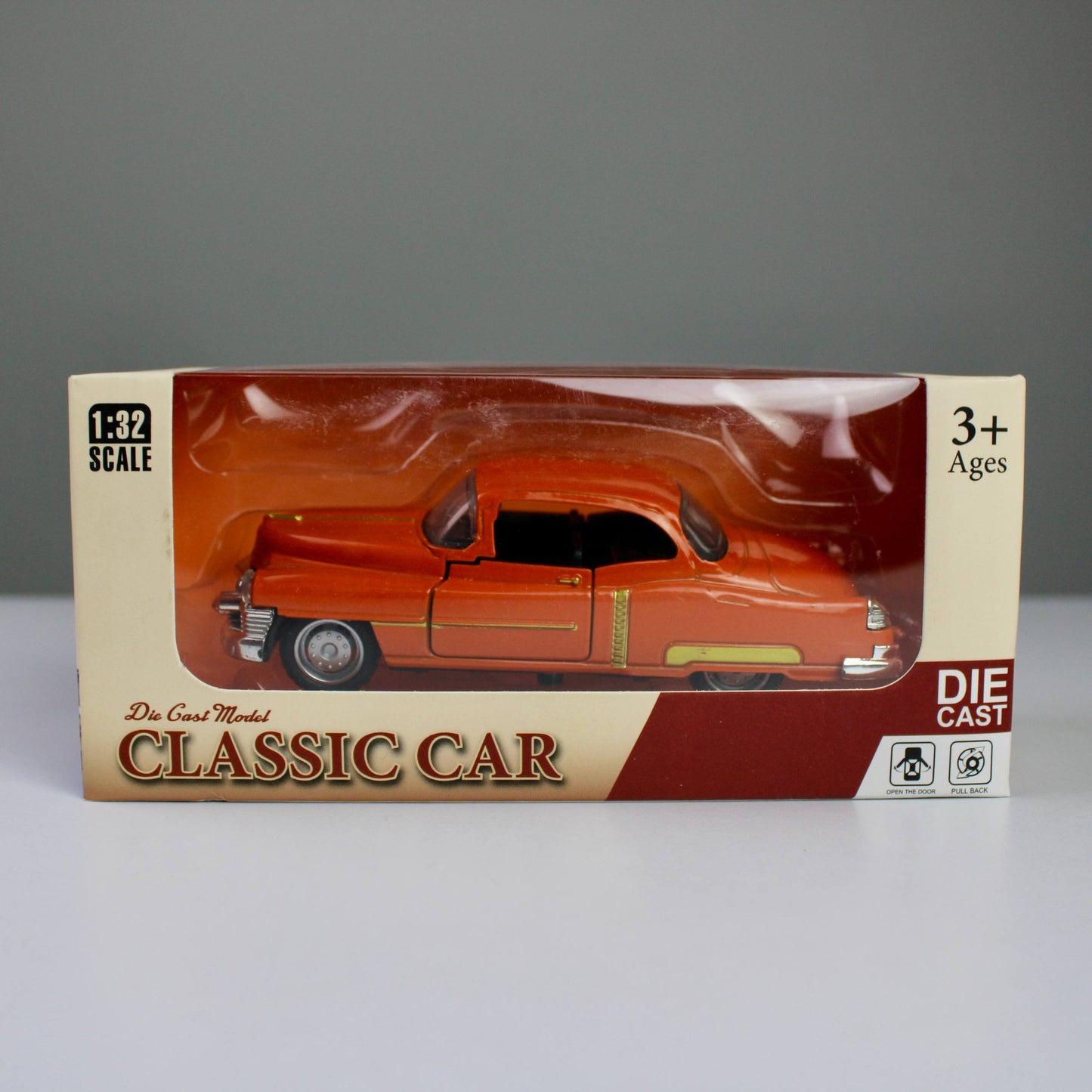 Classic Cadillac Die-Cast Model Car – 1:32 Scale