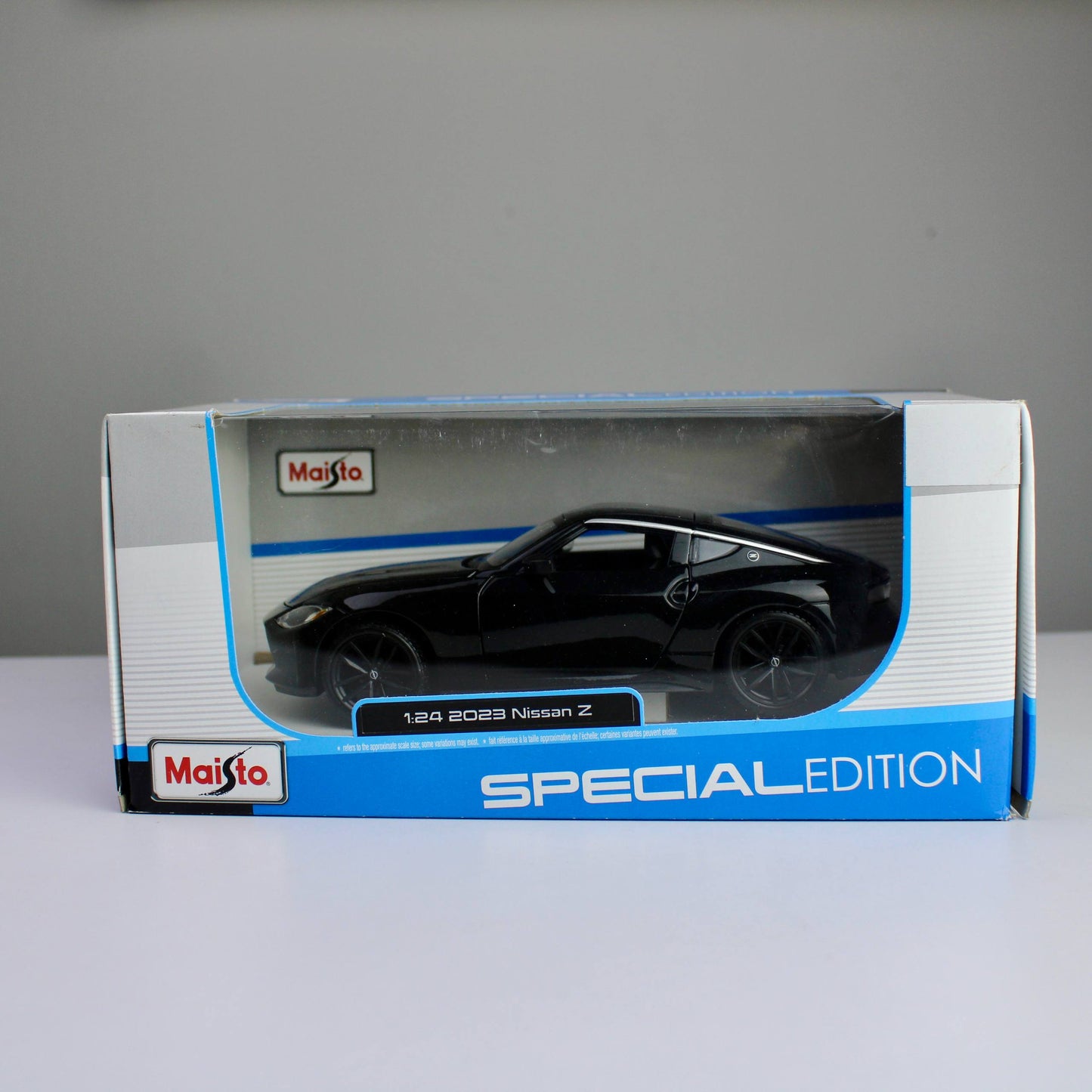 Nissan Z 2023 Die-Cast Model Car – Maisto Special Edition (1:24 Scale)