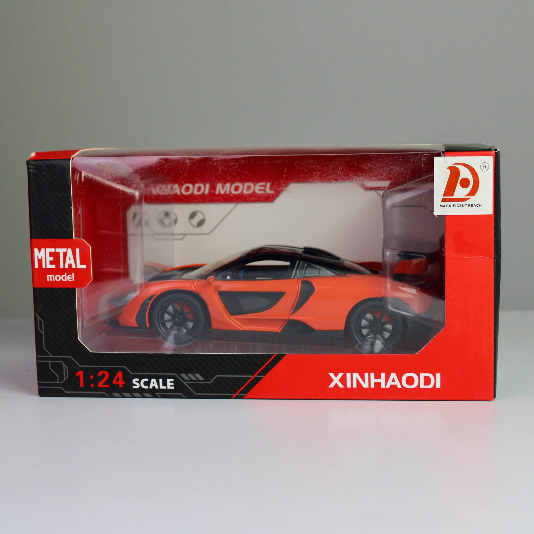 McLaren 1:24 Scale Die-Cast Car