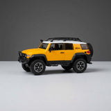 1:24 Plastic Toyota FJ Cruiser – Light & Sound