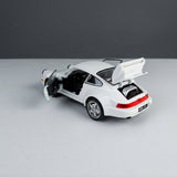 1:24 Plastic Porsche 911 Turbo – Light & Sound