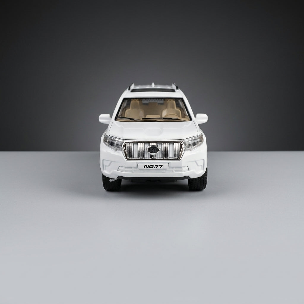 1:24 Plastic Toyota Land Cruiser Prado – Light & Sound