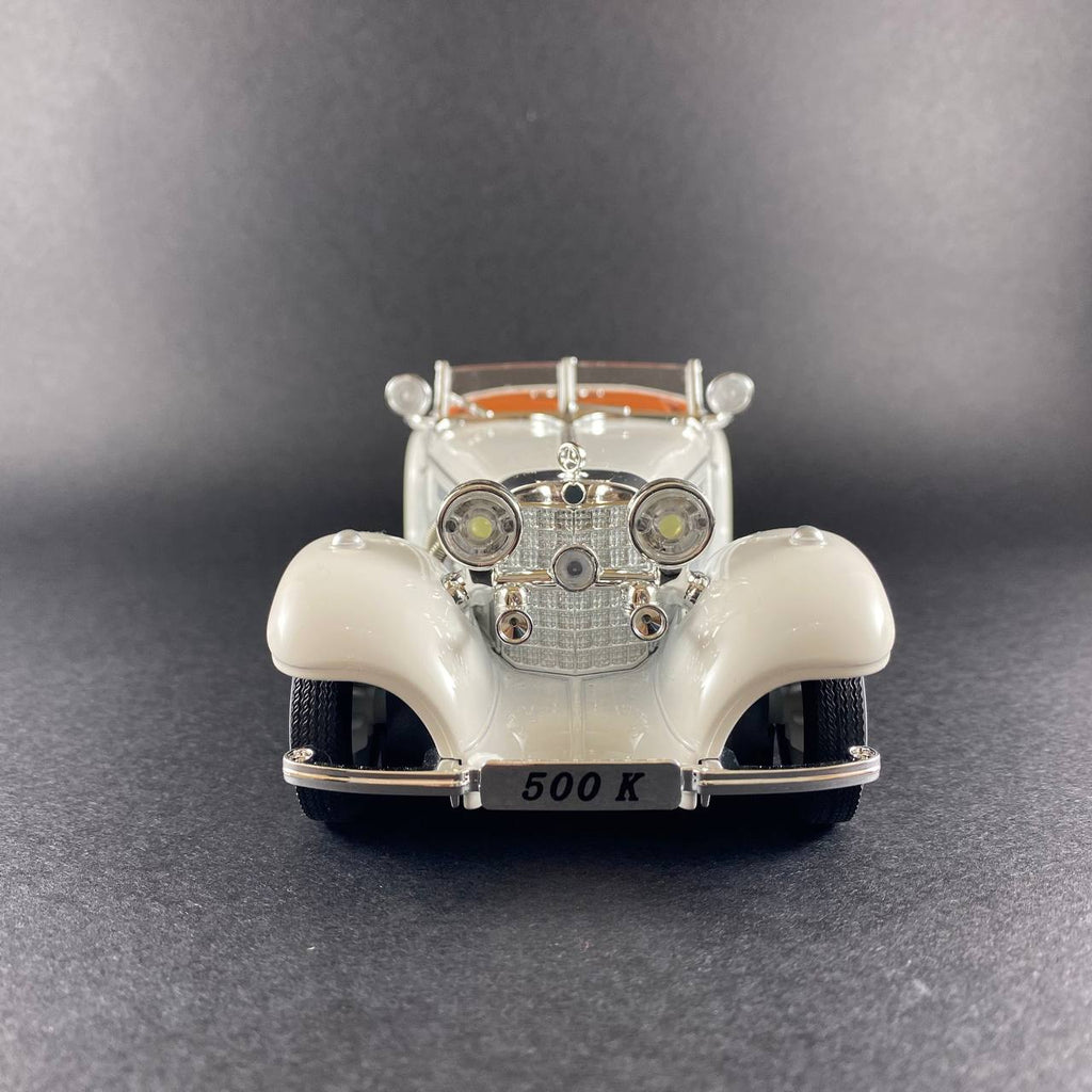 Mercedes Classic 500K 1:24 Scale Die-Cast Model Car