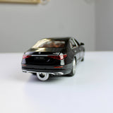 R/C Mercedes S-Class Diecast Model – 1:22 Scale