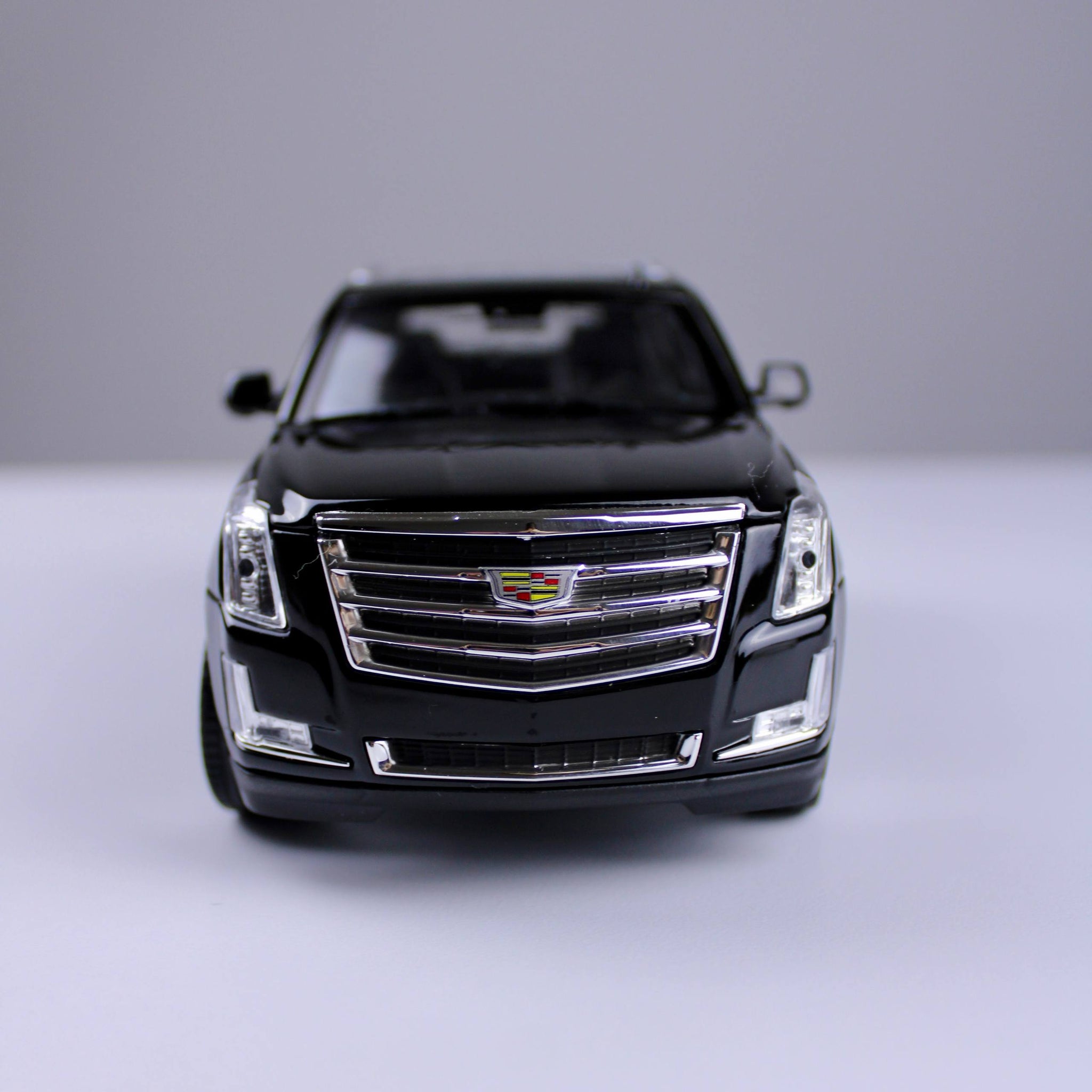 مجسم سيارة كاديلاك إسكاليد – Welly NEX Models