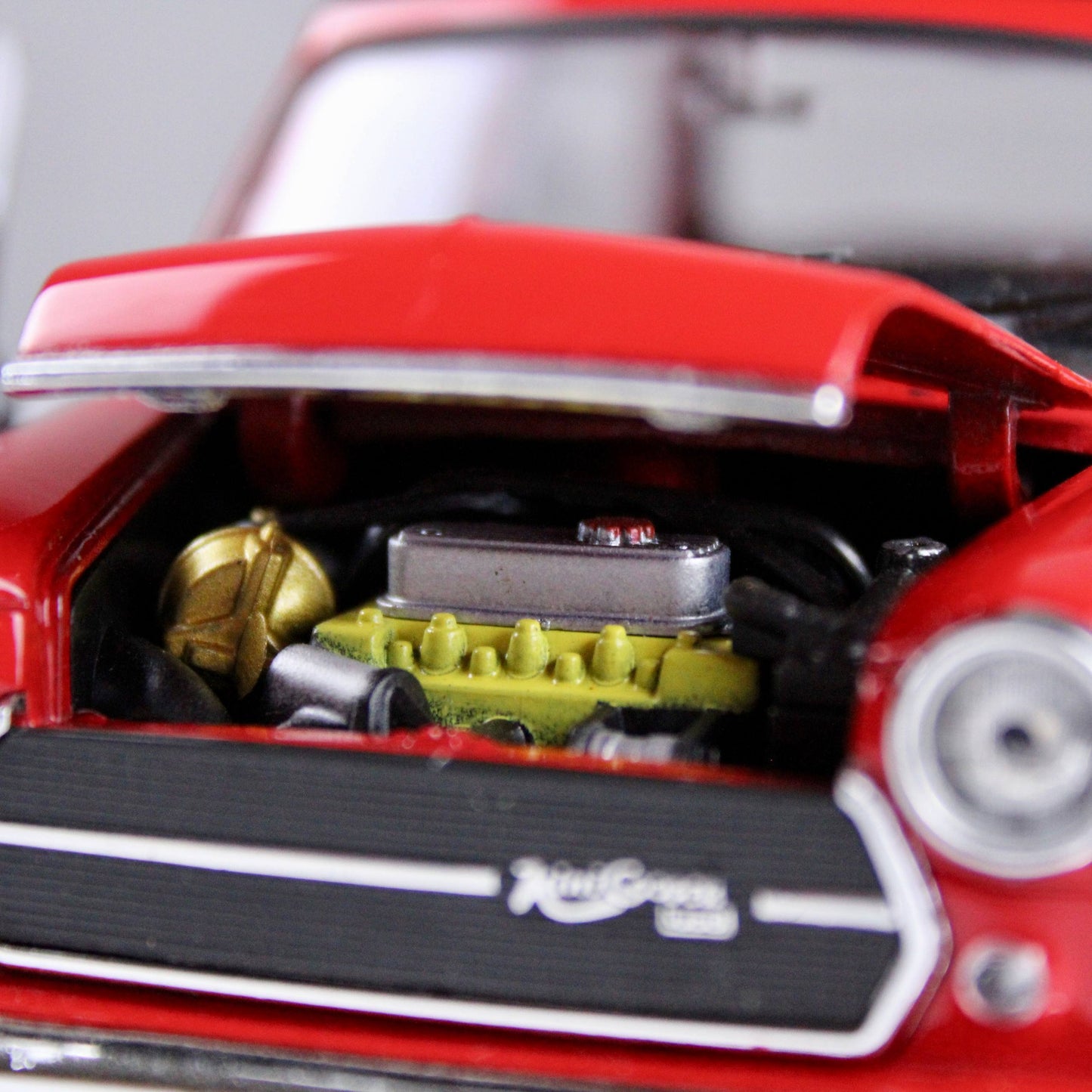 Mini Cooper 1300 Die-Cast Model – Red