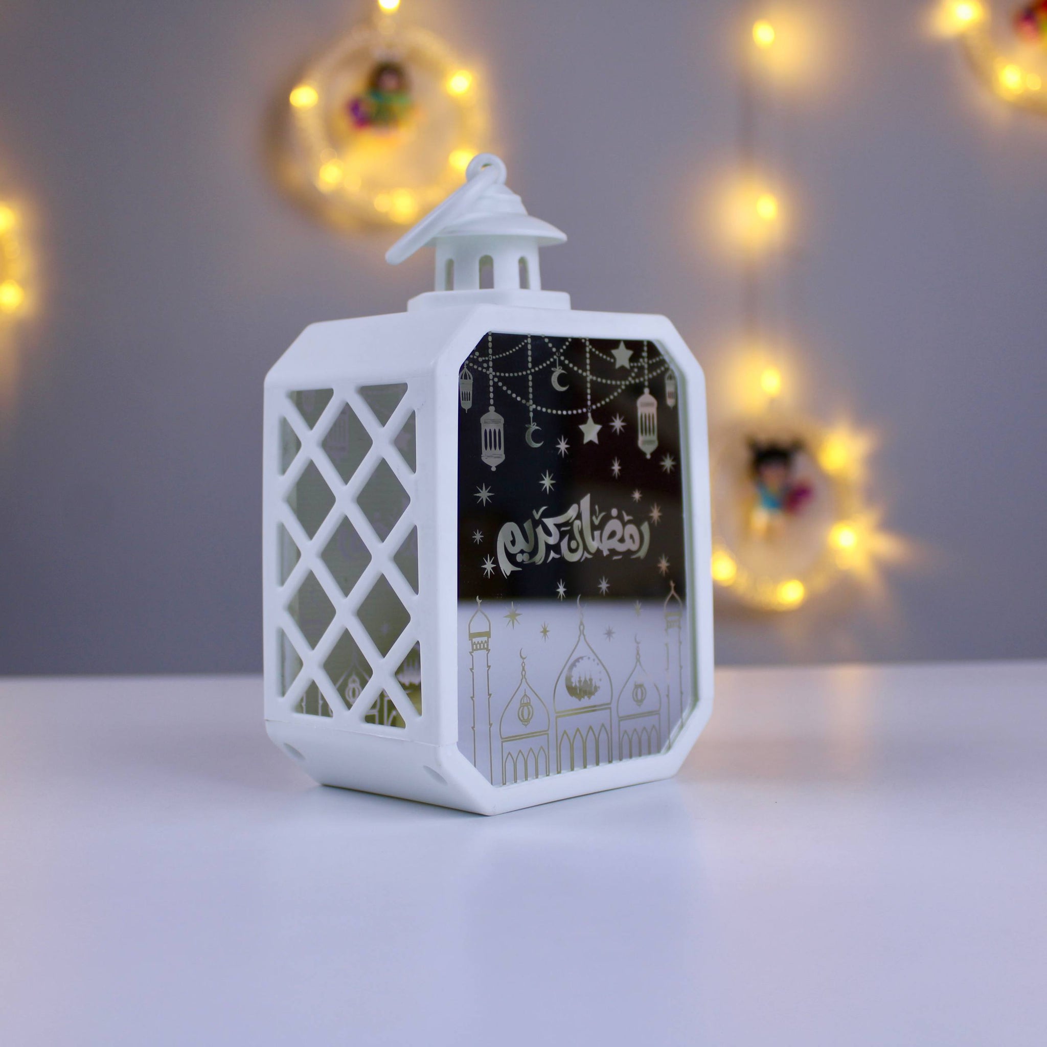 Elegant Ramadan Acrylic Lantern – “Ramadan Kareem”