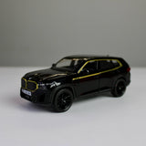 BMW XM 1:32 داي كاست – إضاءة، صوت