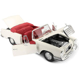 Maisto Mercedes-Benz 280 SE Cabriolet 1967 1:18 Die-Cast Model