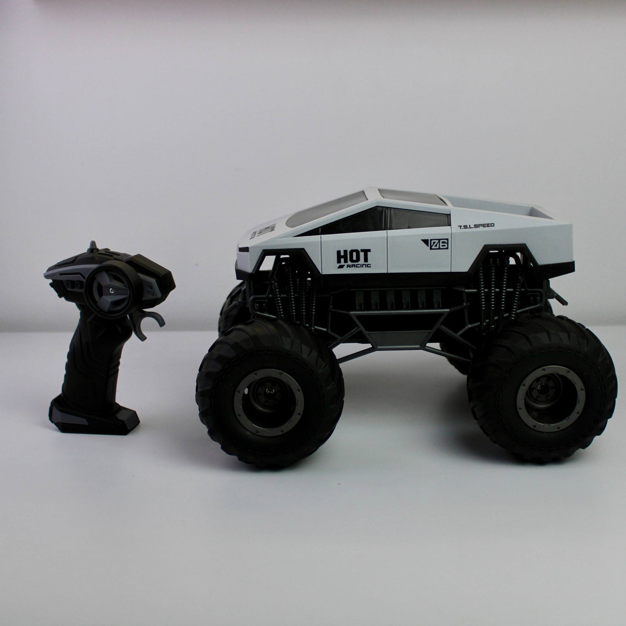 RC Monster Cyber Truck 1:12 – Remote Control Off-Road Climbing Truck 2.4GHz