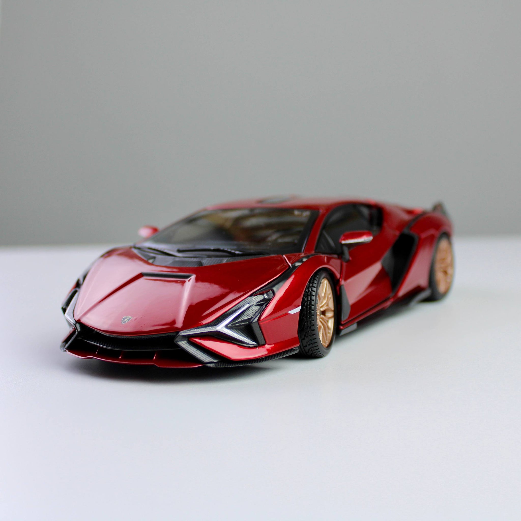 Bburago Lamborghini Sián FKP 37 1:24 Die-Cast Model Car
