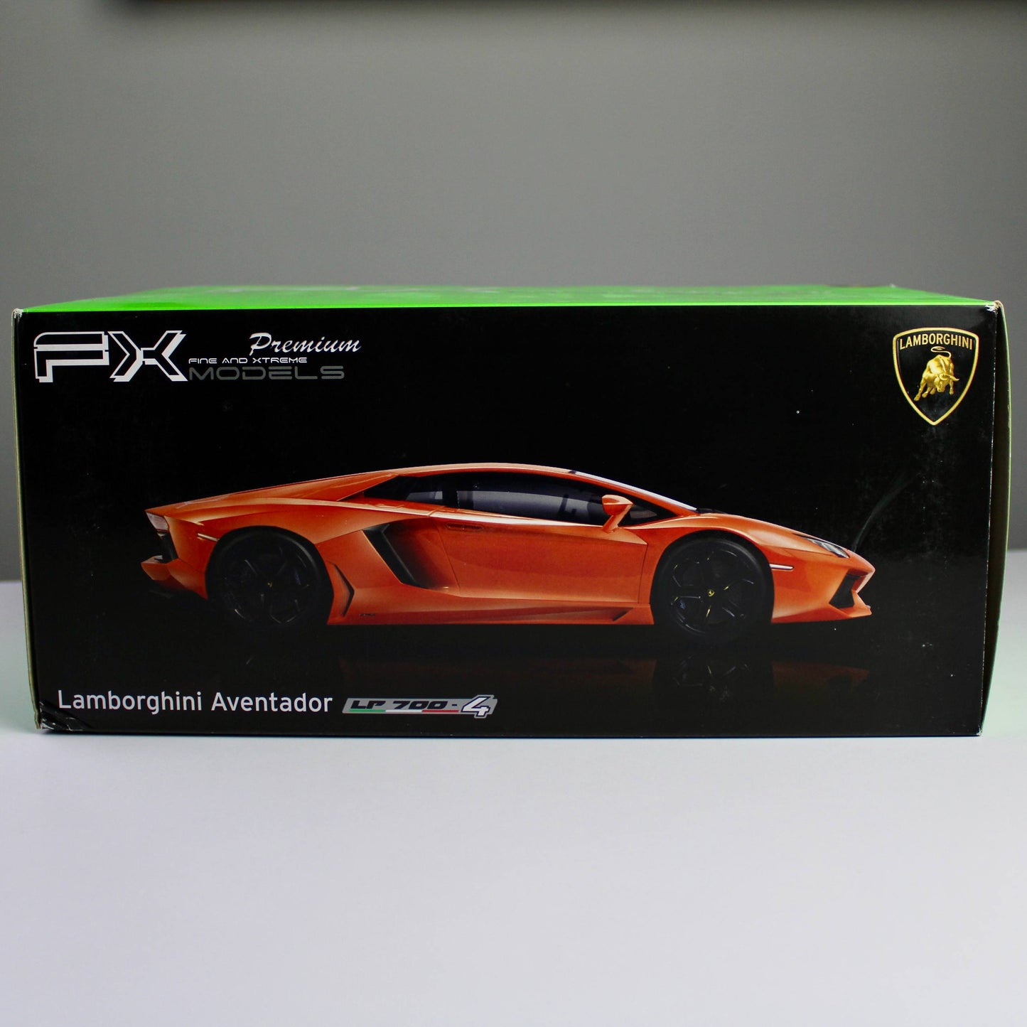 Welly Premium FX Lamborghini Aventador LP700-4 1:18 نموذج سيارة مصبوب