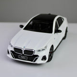 BMW 530Li 1:24 Die-Cast Model Car
