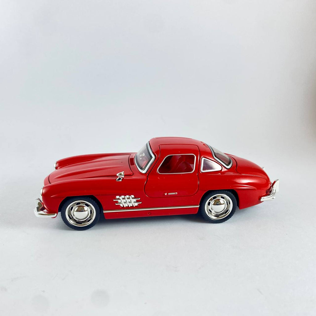 Mercedes-Benz 300SL 1:32 Scale Die-Cast Model Car
